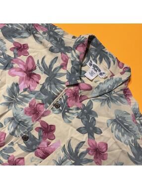 Hawaiian Tropic Golf 100% Rayon Short Sleeve Button Up Tropical Shirt Men’s XL